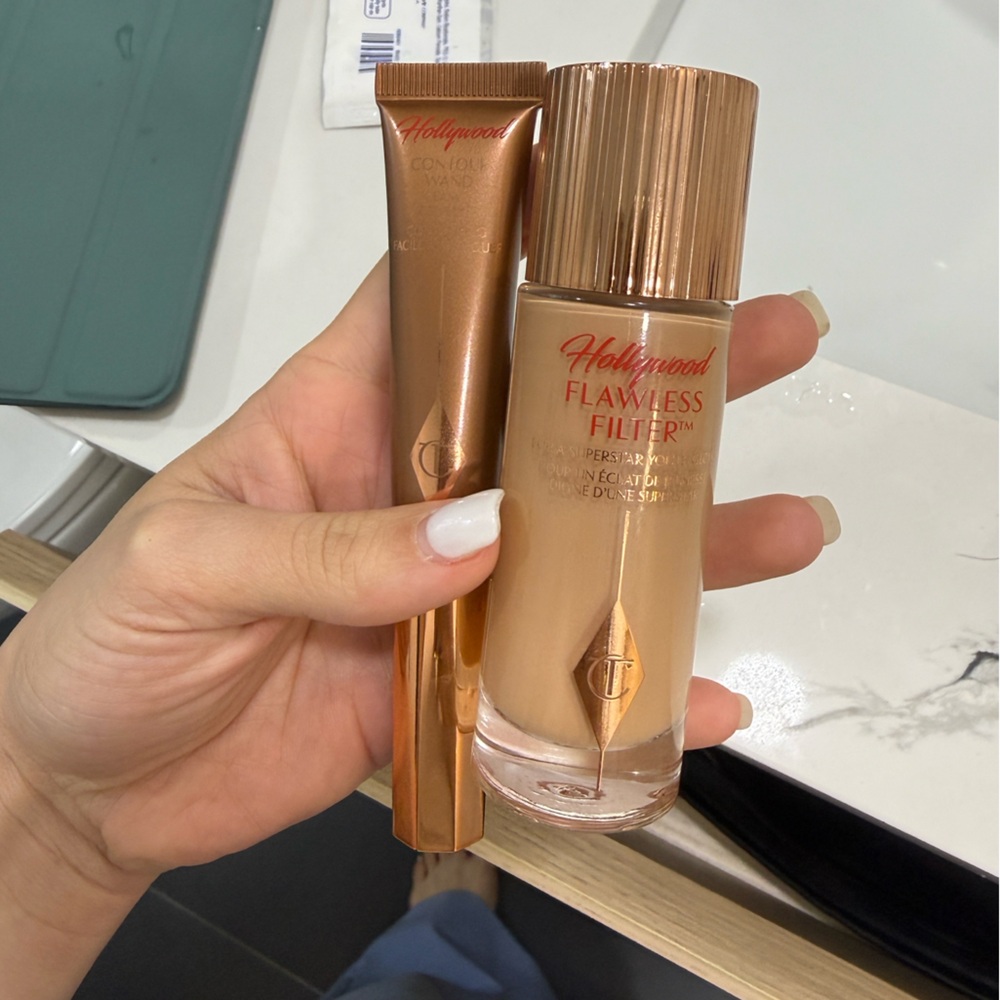 Charlotte Tilbury Flawless Filter & Liquid Bronzer $94 Medium